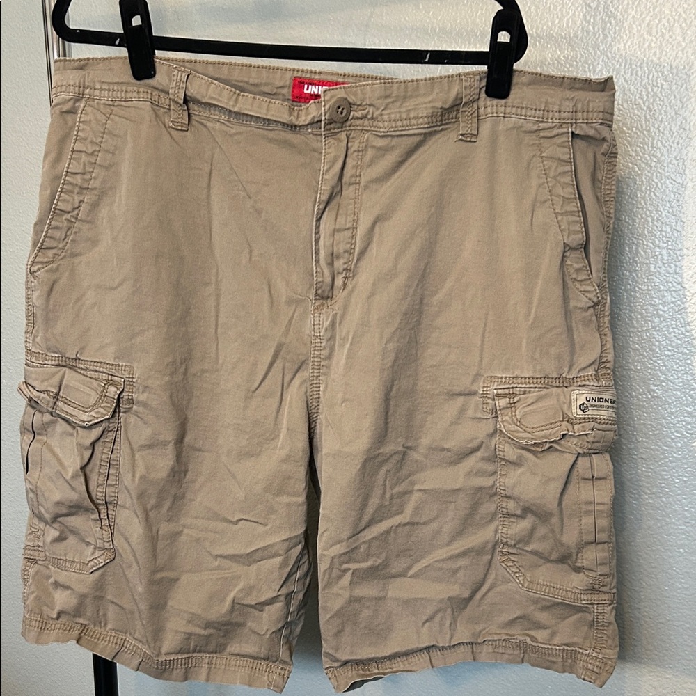 UNIONBAY Men's Khaki Cargo Shorts